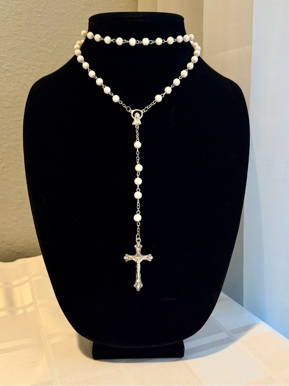 White Round Pressed Glass Prayer Rosary